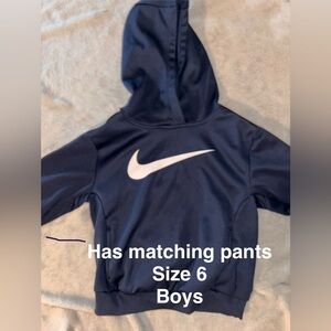 Nike Dark Blue joggers and hoodie set with cream and gold